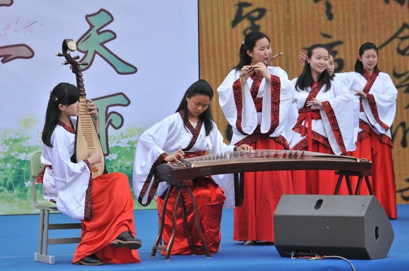 合肥一中成功举行研学旅行十周年成果展演活动