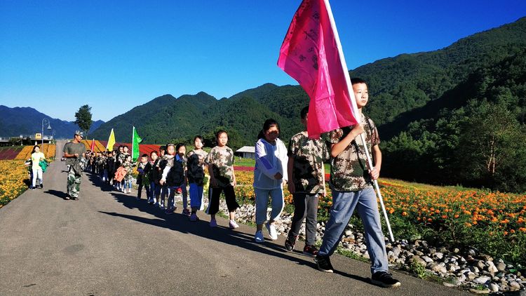 2018年度“让爱陪伴 关爱留守儿童”公益研学旅行圆满结束